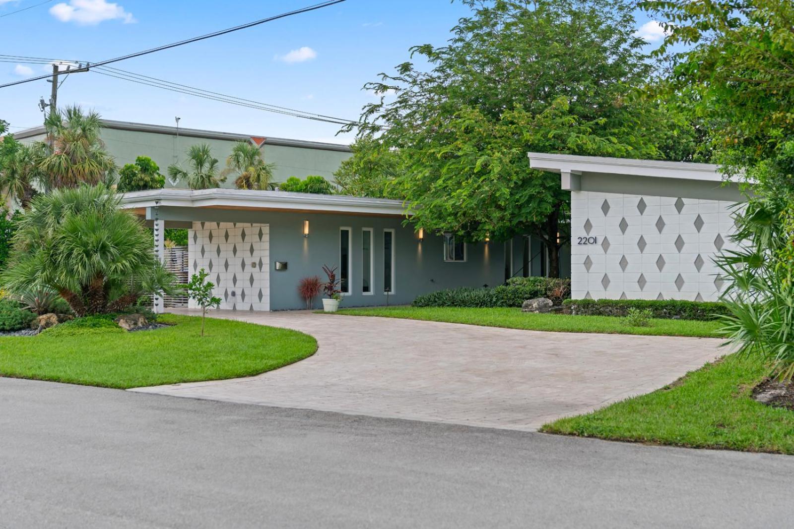 Waterfront Villa With In-Law Suite And Stunning Pool Fort Lauderdale Exterior photo